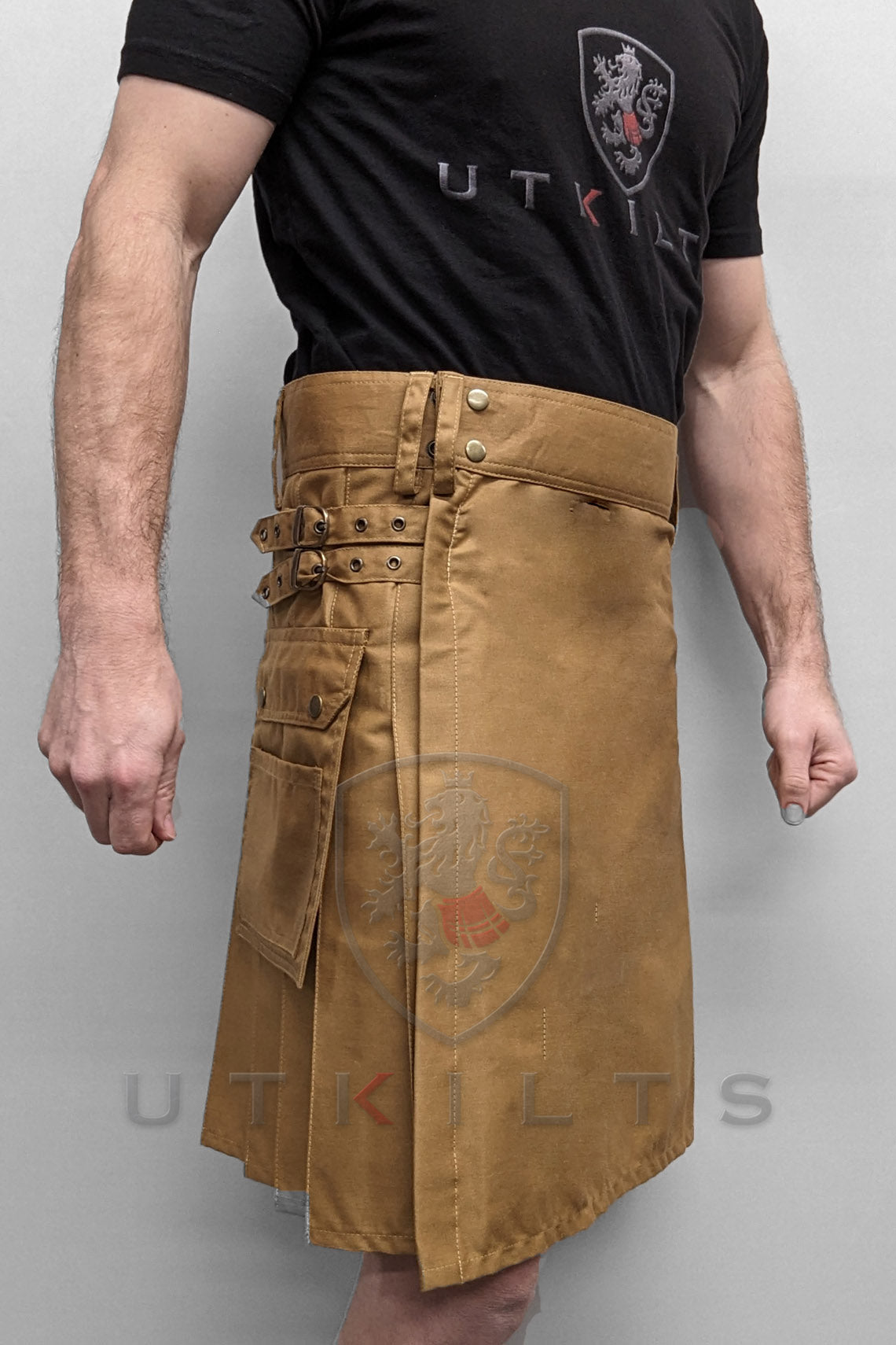 https://www.gun-ammo.com/wp-content/uploads/A0004/gunsphoto-2/mancaveandapparel-1/standarddarkkhakifrontside.jpg